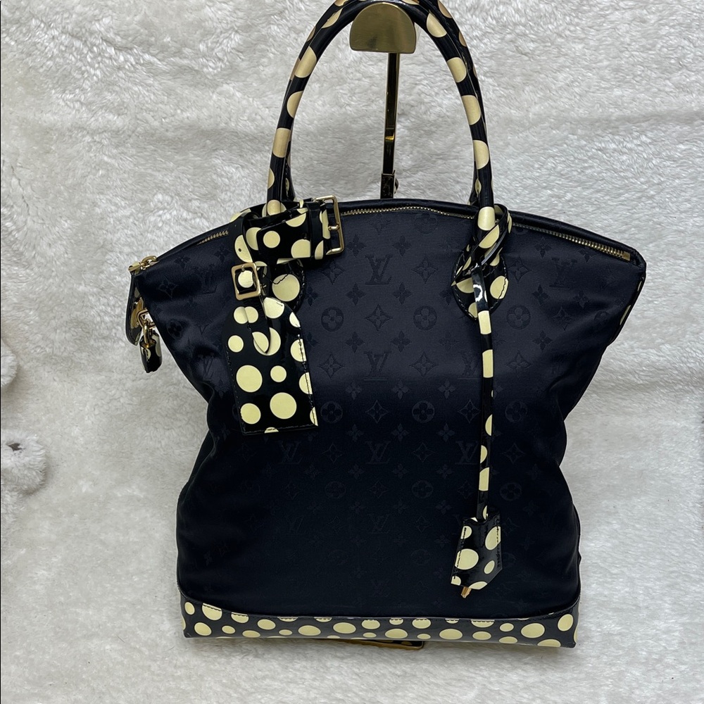 Louis Vuitton x Yayoi Kusama Nylon Monogram Lockit MM Limited Edition Tote Bag